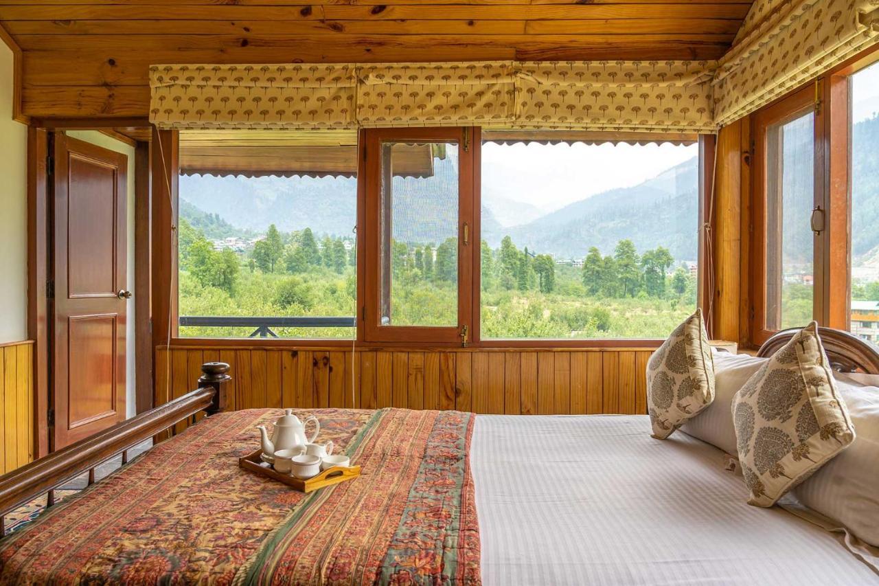 Stayvista At The Waterwillow With Valley View Manali  Exterior photo